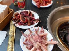 -九尺赵老四鲜鹅肠火锅