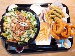 -The Habit Burger Grill 哈比特汉堡(复兴soho店)