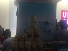 -优衣库(太原龙湖万达广场店)
