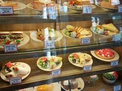 面包甜点陈列柜-漫咖啡(奥体店)