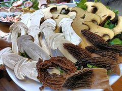 -民食香·腊排骨野生菌美食(木府店)