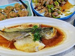 -锦里海景海鲜餐厅.三亚老字号(亚龙湾中心广场店)