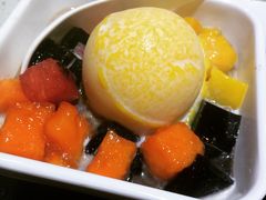 -圆碌碌甜品屋(二中店)