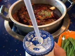 老北京酸奶-马路边边串串香(双井直营店)