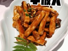 梭子蟹炒年糕-卯时·龙光雅宴·精致锡帮菜(惠山古镇店)