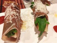 帕尔玛火腿配哈密瓜-Primo·丽莫意大利窑烤披萨