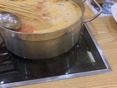 -樾餐厅泰式海鲜火锅(民歌湖店)
