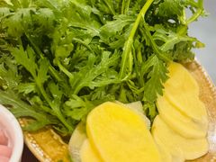 -菌之家·专业纯野生菌火锅·特色炒菌