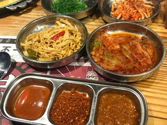 小菜-青瓦炭韩潮烤肉(花园道店)