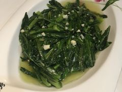 -丹江口渔村·湘味厨房(桃园店)