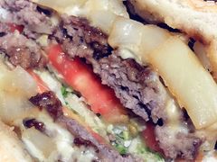 -The Habit Burger Grill 哈比特汉堡(爱琴海店)