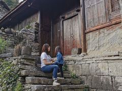 -高荡千年布依古寨旅游景区