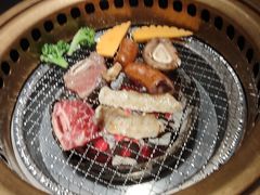 -山川小町·极番烧肉(新地假日广场店)