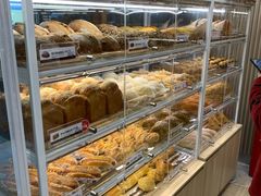 -85度C(生甜甜圈研究工坊·上海平凉店)