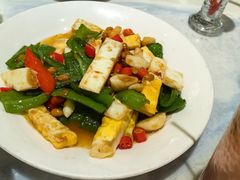 -孔雀云贵川·融合菜(长宁来福士店)
