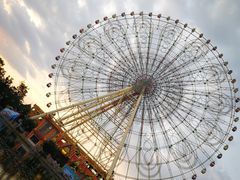 -七彩云南欢乐世界