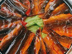 -茅草房·河畔园林火锅