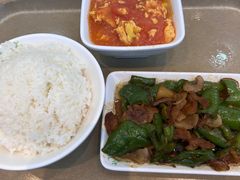 -老乡鸡(西岸凤巢店)