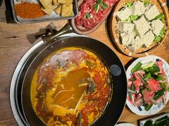 -贵厨酸汤牛肉(汇金星力城店)