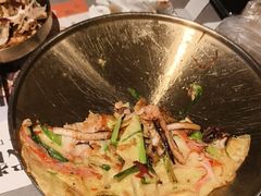 -草家酱蟹炭火烤肉店(珲春南路一店)