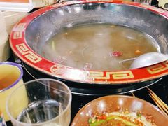 -巴隆门重庆老火锅(太湖路店)
