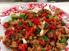 -江城燕子大排档(江汉路步行街店)