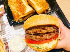 -The Habit Burger Grill 哈比特汉堡(爱琴海店)