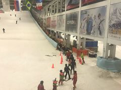 -乔波室内滑雪场