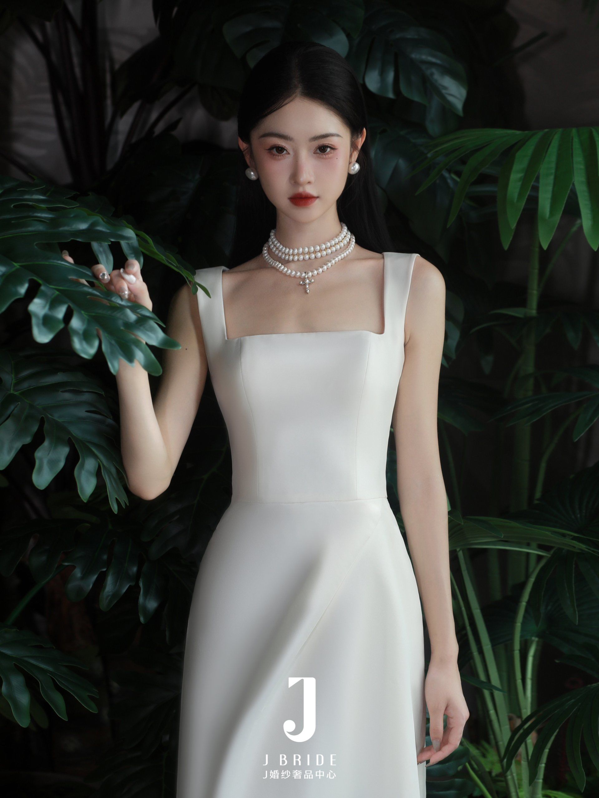 白色礼服 纯净之美