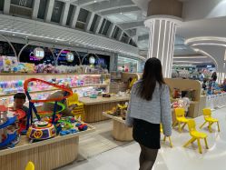 -嘻鸭涂(龙华·九方店)