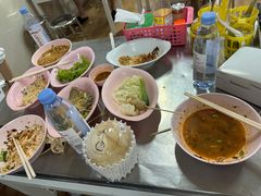 -榮泰米粉湯(Left Shop)