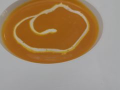 奶油栗子南瓜汤-小莫餐厅And More Restaurant西餐(北京展览馆店)
