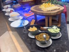 -亚龙湾希尔顿自助餐厅·海鲜·烧烤·沙滩BBQ·现场乐队
