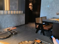 -铭牛烧肉·和牛海鲜自助(高新月牙湖店)