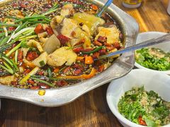 -乡土特色.冷锅鱼.牦牛肉汤锅