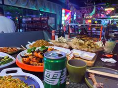 -路边边.炒菜烧烤.音乐餐厅(良乡长虹店)