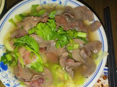 -肖四女乐山跷脚牛肉(世博源店)