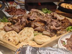 -闫水饺大酒楼·北京老闫靓马饺子馆