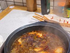 -佬缸炮江湖川菜(玉林店)
