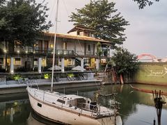 -喜洲吧·江畔老船厂·庭院餐厅(喜临院店)