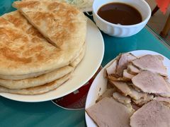 -李连贵酒家熏肉大饼(昆明街店)