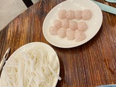 -正能量脆肉鲩火锅