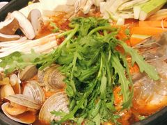 -青瓦餐厅·生鱼片·韩园烤肉(西塔店)