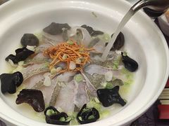 高汤脆米浸桂花鱼-轩记海鲜餐厅·四十五年老字号·经典粤菜(西区彩虹店)