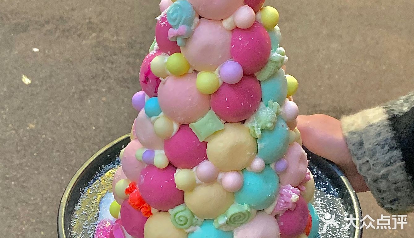 闻着味道穿过巷子找到这家店‼️甜品太绝