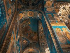 -滴血救世主教堂