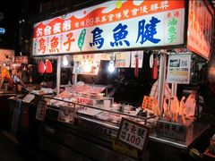 -六合夜市