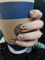 -沫儿·美甲美睫·半永久·皮肤管理