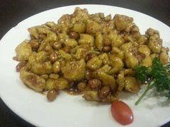 -金牌餐厅·天津菜·八珍豆腐·老爆三(瓷房子店)
