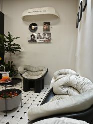 -老男孩男士理容馆·理发·烫染·修面